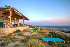 White Rock Cave Villa by 